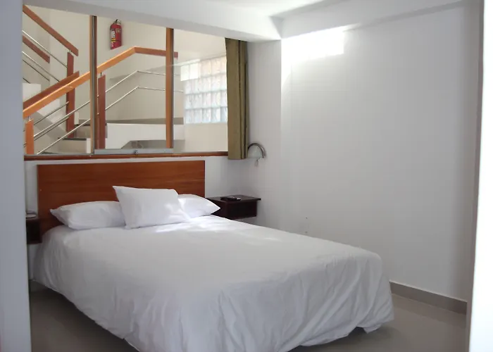 Hotel Flower's House