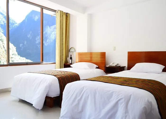 Hotel Flower's House 3*