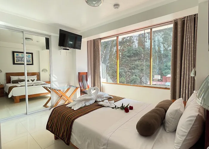 Flower's House Hotel 3*